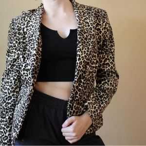 NWOT Collections for Le Suit animal print blazer, size 6